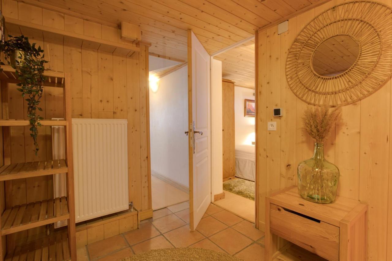 Chamonix Large Chalet, Sleeps 12, 200M2, 5 Bedroom, 4 Bathroom, Garden, Jacuzzi, Sauna エクステリア 写真